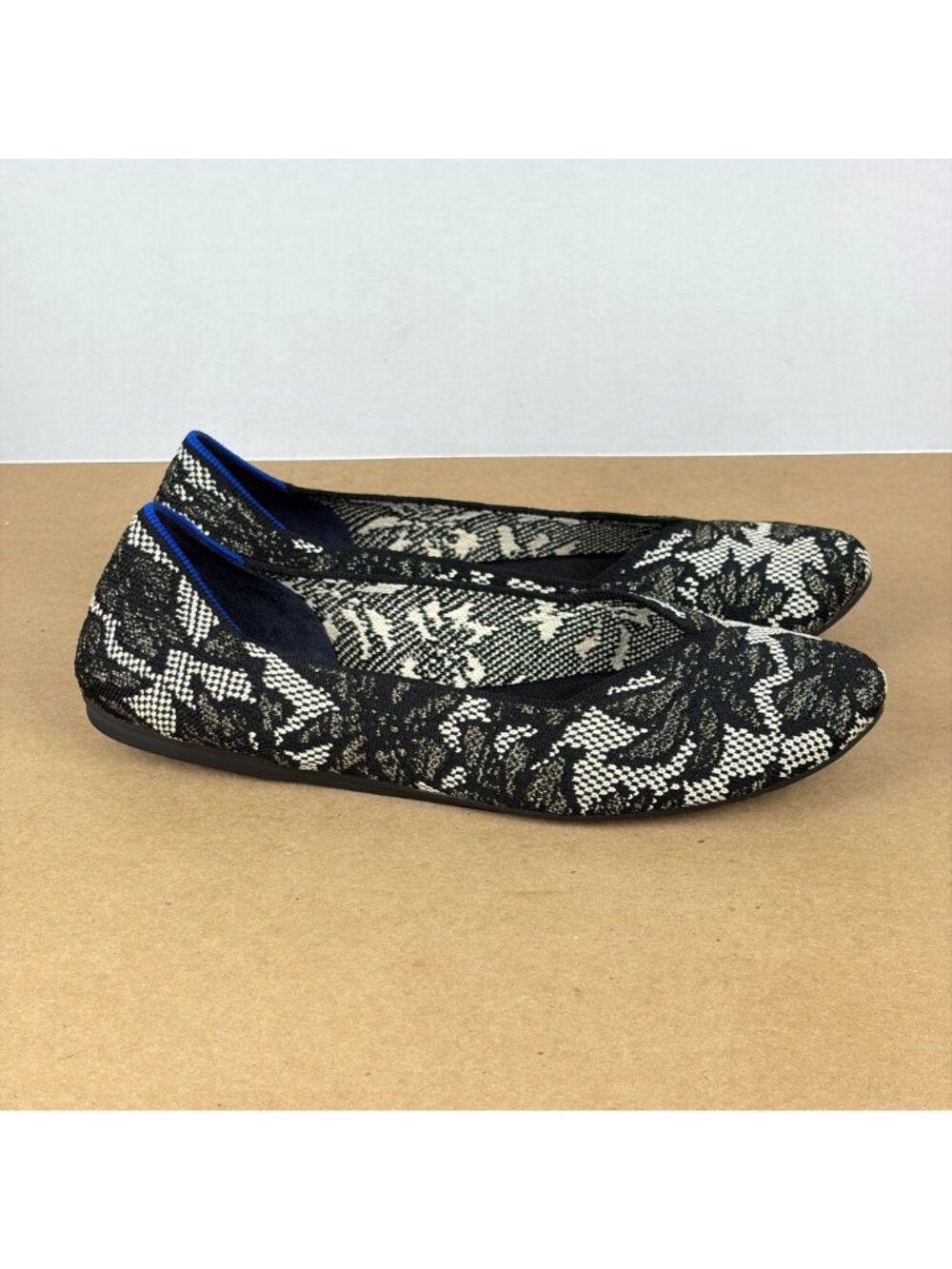 Rothy's The Flat Chantilly Slip on Ballet Flats Womens 10.5 Black Floral Round - Picture 3 of 10